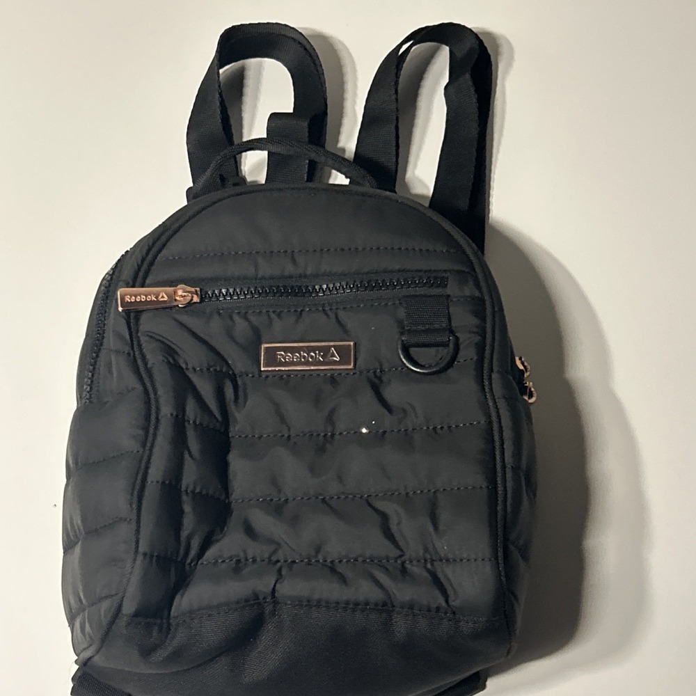 Reebok Puffer Backpack Sling Bag Black‎